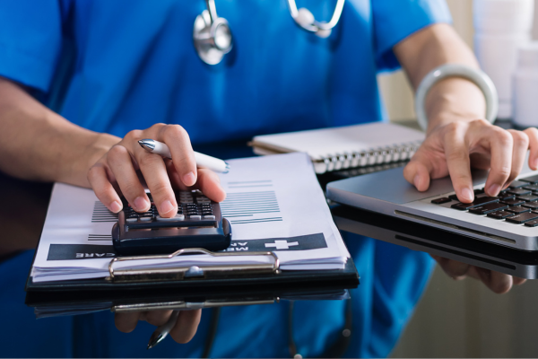 RCVS announces 4% renewal fee increase